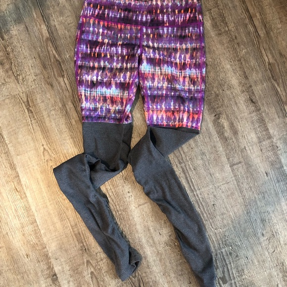 Vintage original ALO Yoga Goddess Legging Bhakti Print - Picture 2 of 6